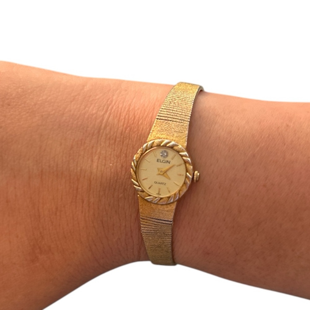 Vintage Elgin gold plated women’s dainty watch